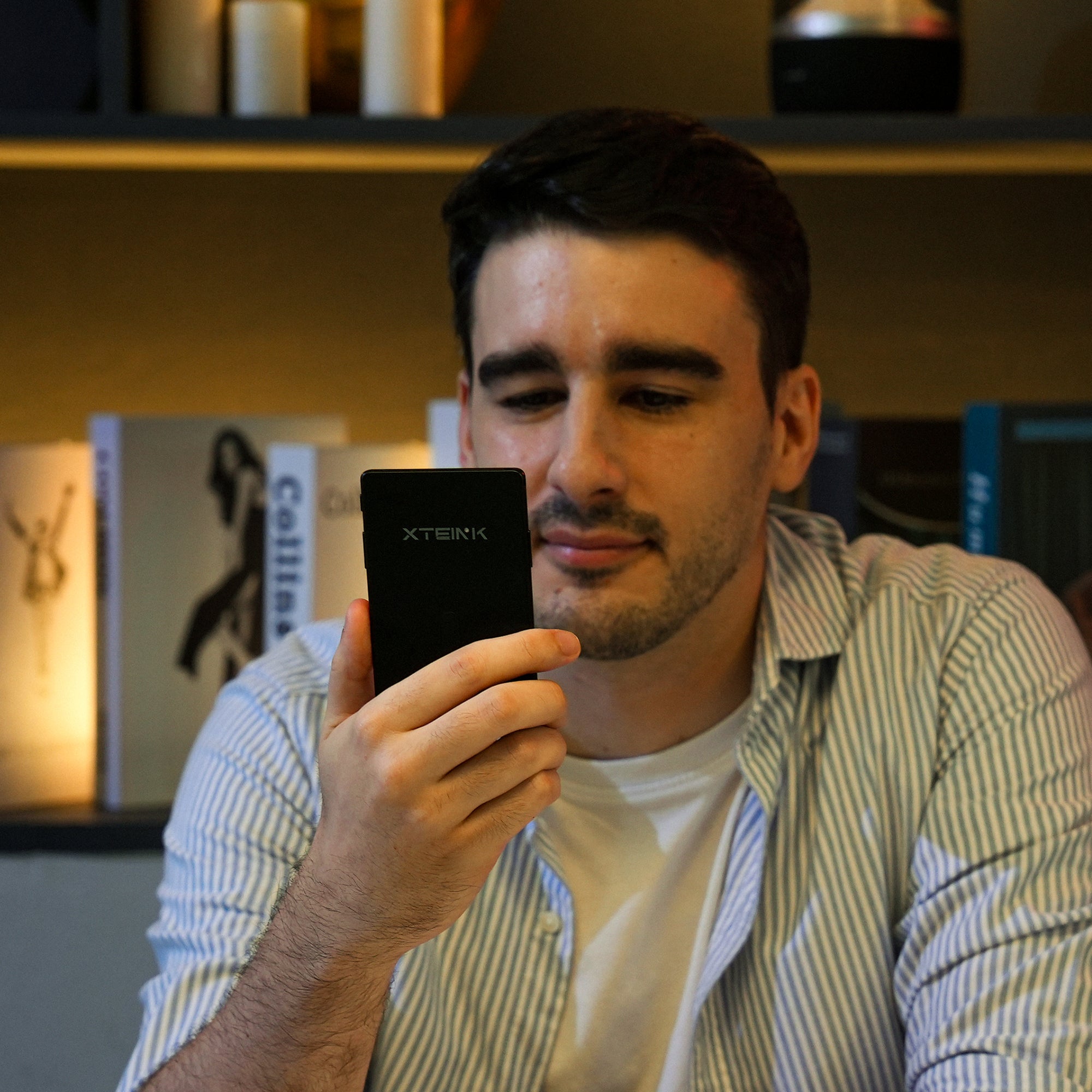 Xteink X4 Pro Pocket 電子書籍リーダー - スペースブラックエディション