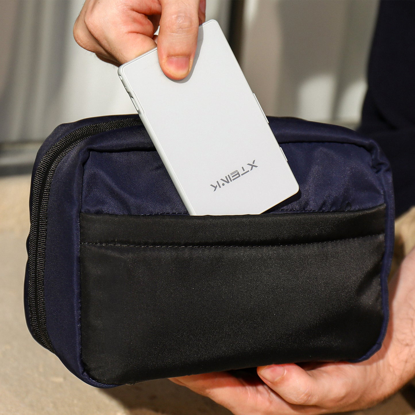 Xteink X4 Pocket eReader